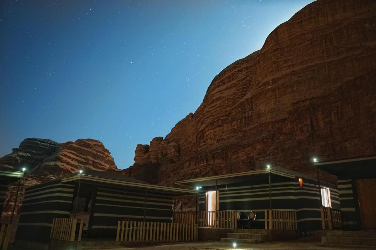 Salman Zwaidh Camp Hotel Wadi Rum Exterior photo